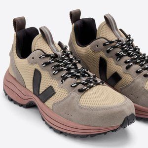 Veja Venturi Alveomesh Dune Black